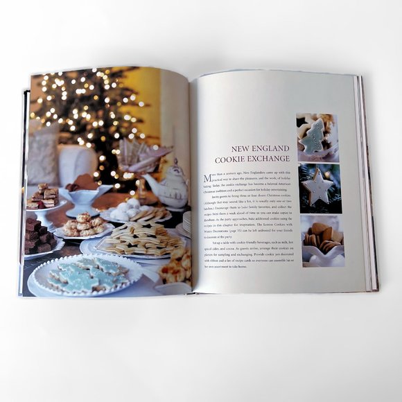 Williams-Sonoma Holiday Entertaining Book Cook Book Hard Cover- Large - Picture 6 of 15